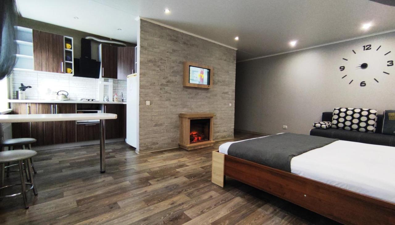 Люкс В Центре Металлургов 31 Kr Apartments Krywyj Rih Exterior foto